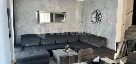 Prodej domu 124 m², pozemek 222 m², V Cihelnách, Nelahozeves