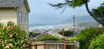 634 SW Ebb Ave, Lincoln City, OR 97367