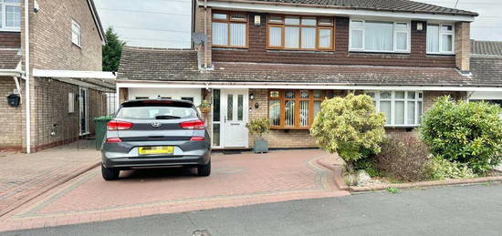 3 bedroom semi-detached house for sale