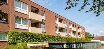 Bezugsfrei ab Ende Juni! Modernisierte 3 ZBK-Wohnung mit Balkon im 1. OG in Surheide