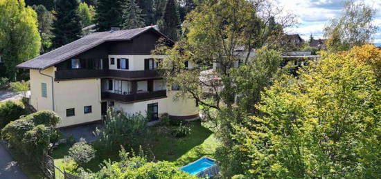 Familienparadies mit vielseitigem Wohn- und Arbeitsbereich - 241 m² Einfamilienhaus mit großem Garten und Praxisfläche