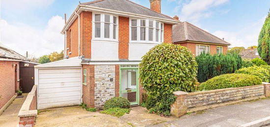 Detached house to rent in Parley Road, Bournemouth BH9