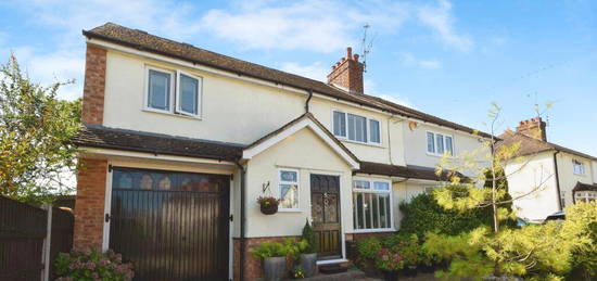 4 bedroom semi-detached house for sale