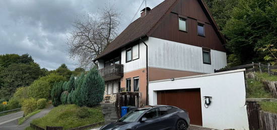 Haus in ruhiger Wohnlage in Großmaischeid-Kausen