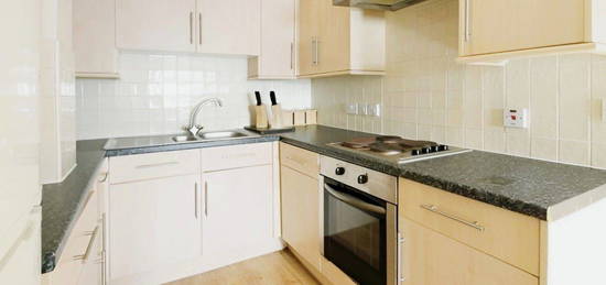 Flat for sale in Mabgate, Leeds LS9