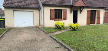 Location maison 3 pièces 83 m²