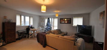 2 bed flat to rent