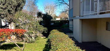 Appartement type 4 avec balcon et cave