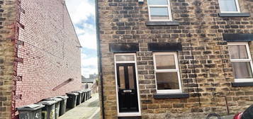 End terrace house to rent in Brinckman Street, Barnsley, South Yorkshire S70