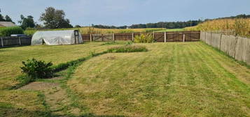 Haus mit Garten zu verkaufen