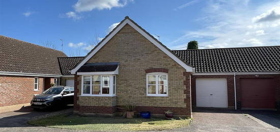 2 bed detached bungalow for sale