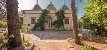 Casa indipendente in vendita in via Cristoforo Colombo, 116