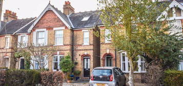 Property for sale in Duncombe Road, Hertford SG14