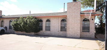 3569 E Glen Dr, El Paso, TX 79936