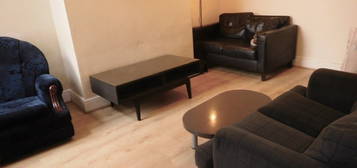 Terraced house to rent in Whitby Rd, Manchester M14