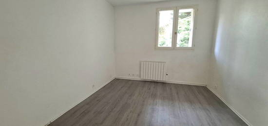 Location appartement 1 pièce 19 m²