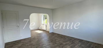 Maison  à vendre, 5 pièces, 4 chambres, 93 m²