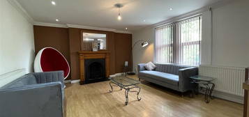 3 bed flat to rent