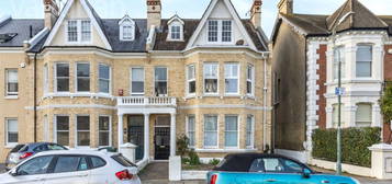 Flat for sale in Sackville Gardens, Hove, East Sussex BN3