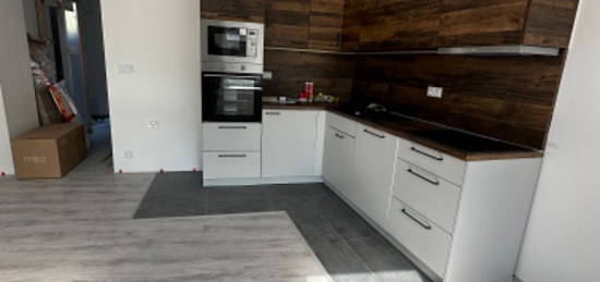 Pronájem bytu 3+kk 80 m² (Jednopodlažní)