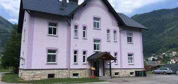 Schöne Altbau-Mietwohnung mit Garten