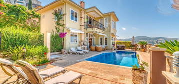 FORSALE 3+1 LUXURY VILLA PRIVATE POOL ALANYA GOLD CITY HOTEL