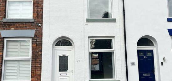 2 bedroom terraced house