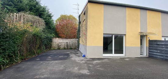 Maison 1 étage  à vendre, 3 pièces, 2 chambres, 72 m²