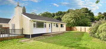 2 bedroom detached bungalow to rent