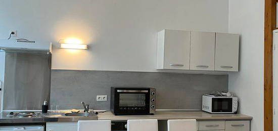 Appartement meublé F2 en duplex à Sedan