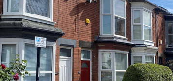 4 bedroom terraced house to rent