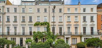 Flat to rent in Westbourne Grove, Westbourne Grove, London W11