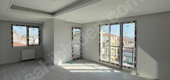 AVCILAR REŞİTPAŞA CADDESİNDE SATILIK 4+1 SIFIR DUBLEKS DAİRE