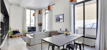 Appartement Paris 1 pièce(s) 48.87 m2