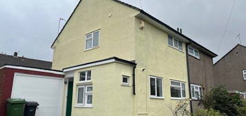 2 bed semi-detached house to rent