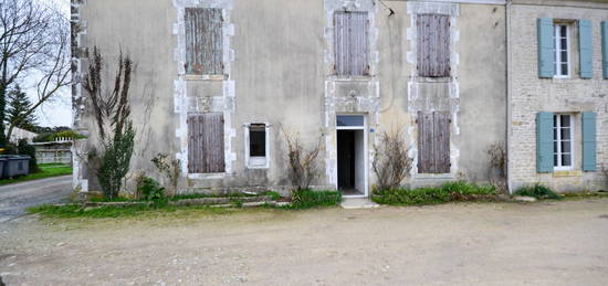 Maison  à vendre, 5 pièces, 2 chambres, 110 m²