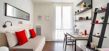 Studio 1 pièce 17 m²