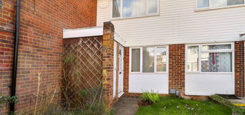 2 bed terraced house for sale