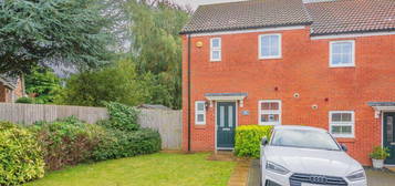 2 bedroom semi-detached house for sale