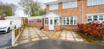 3 bedroom semi-detached house for sale