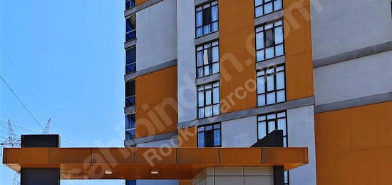 ÖZLÜCE 29 EKİM MAHALLESİNDE KİRALIK 2+1 EŞYALI LÜKS DAİRE