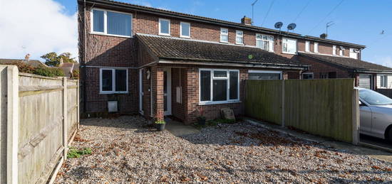 4 bed end terrace house for sale