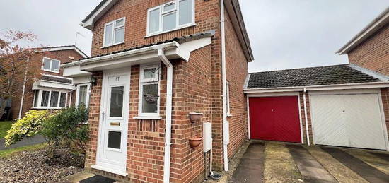 3 bedroom detached house