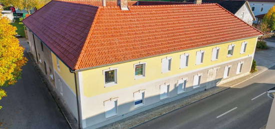 MANTA KANTA - Bauernhaus mit Werkstatt in Dorf an der Enns