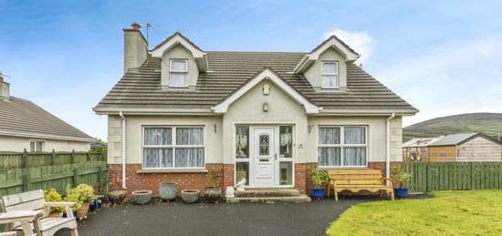 4 bedroom detached bungalow for sale