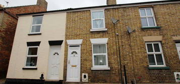 2 bedroom terraced house