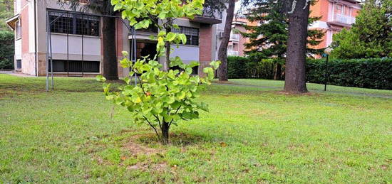 Appartamento su due piani in vendita in via Toscana, 231