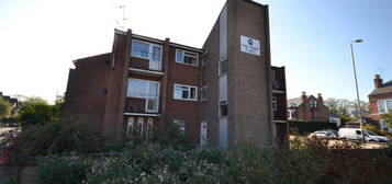 4 bed shared accommodation to rent