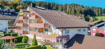 Moderen 2-Zimmerwohnung in ruhiger Ortslage von 
 Oberstaufen im Allgäu mit Süd-Balkon und TG-Stell