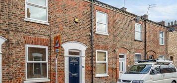 2 bedroom terraced house